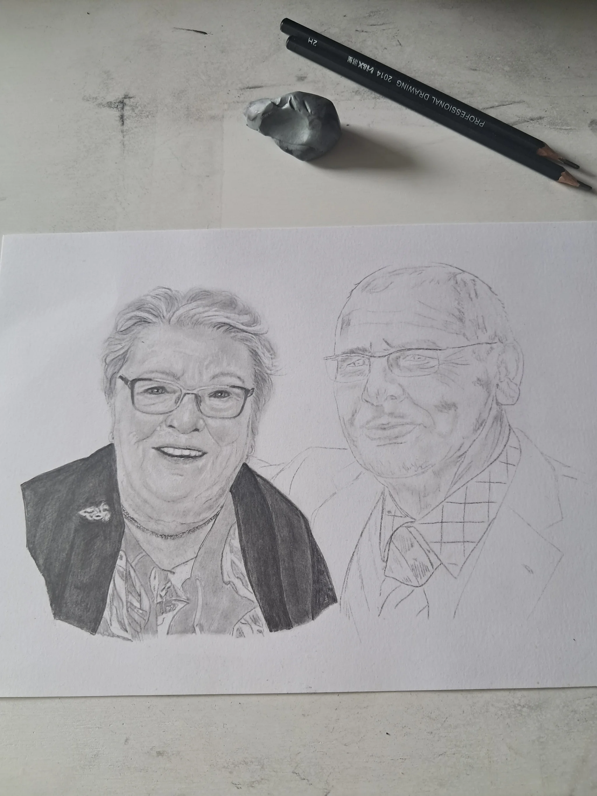 Weer samen, na 17 jaar (potloodportret)